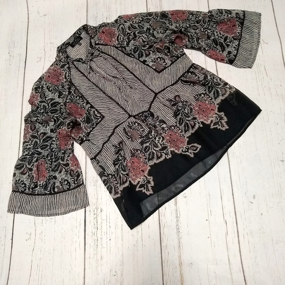 LUCKY BRAND semi-sheer print top, Medium - Picture 3 of 8
